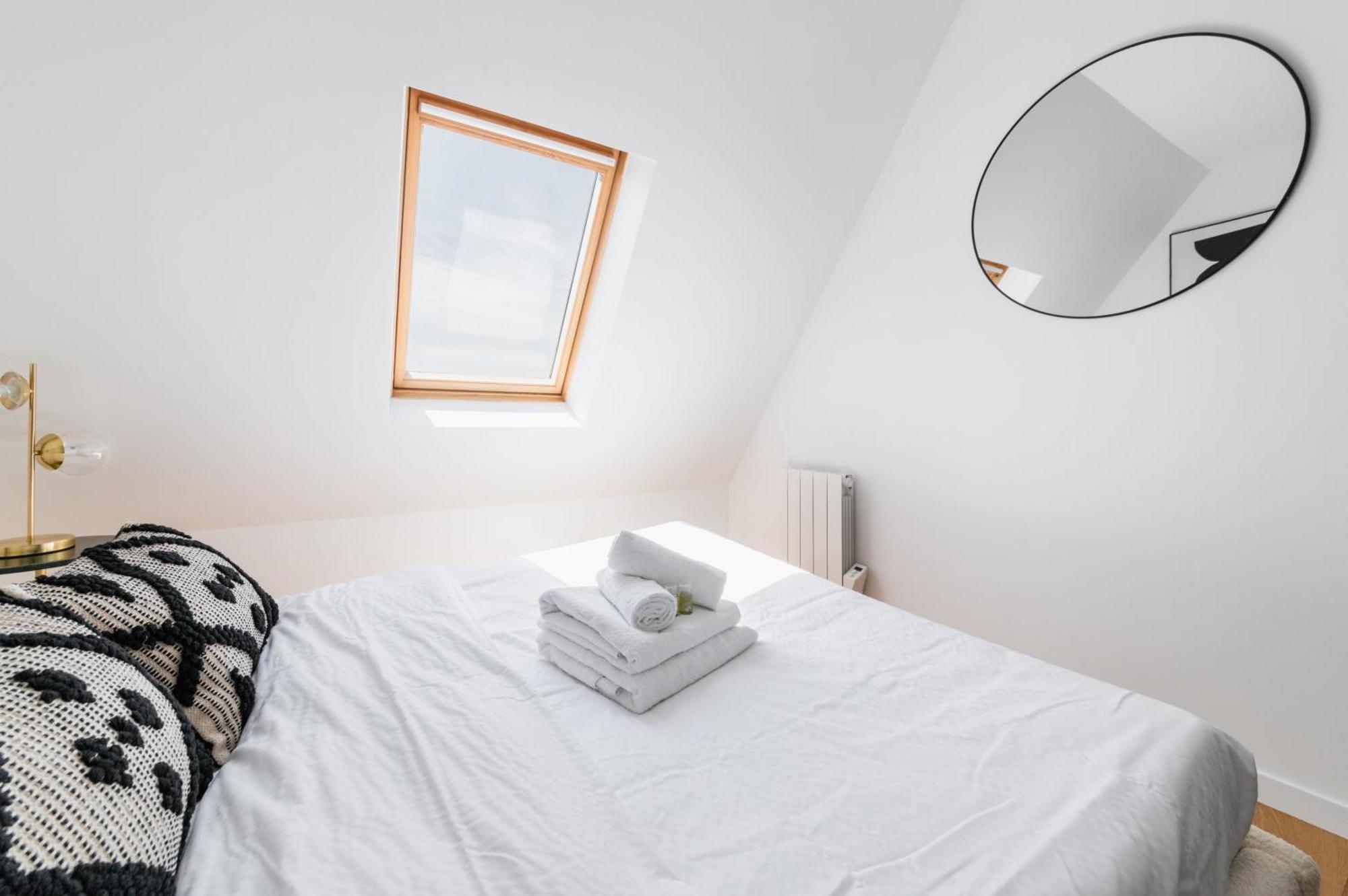 Apartmán 2 Pieces Refait A Neuf Dernier Etage - Paris 19 - 4P - Flat-Guest Exteriér fotografie